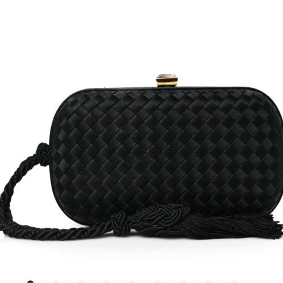 Bottega Veneta Intrecciato Knot Tassel Clutch Bag in Black Satin - Picture 3 of 11